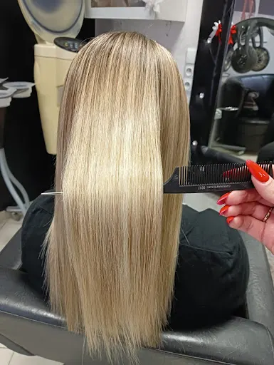 Salon Fryzjerski Marlena & L.L. Beauty, Trycholog Gniezno